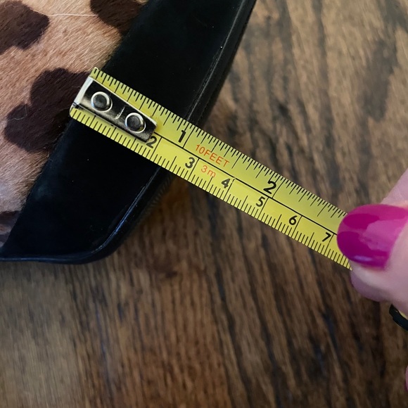 Stuart Weitzman leopard print heel - Picture 10 of 11